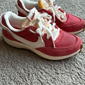 Nike waffle sneakers